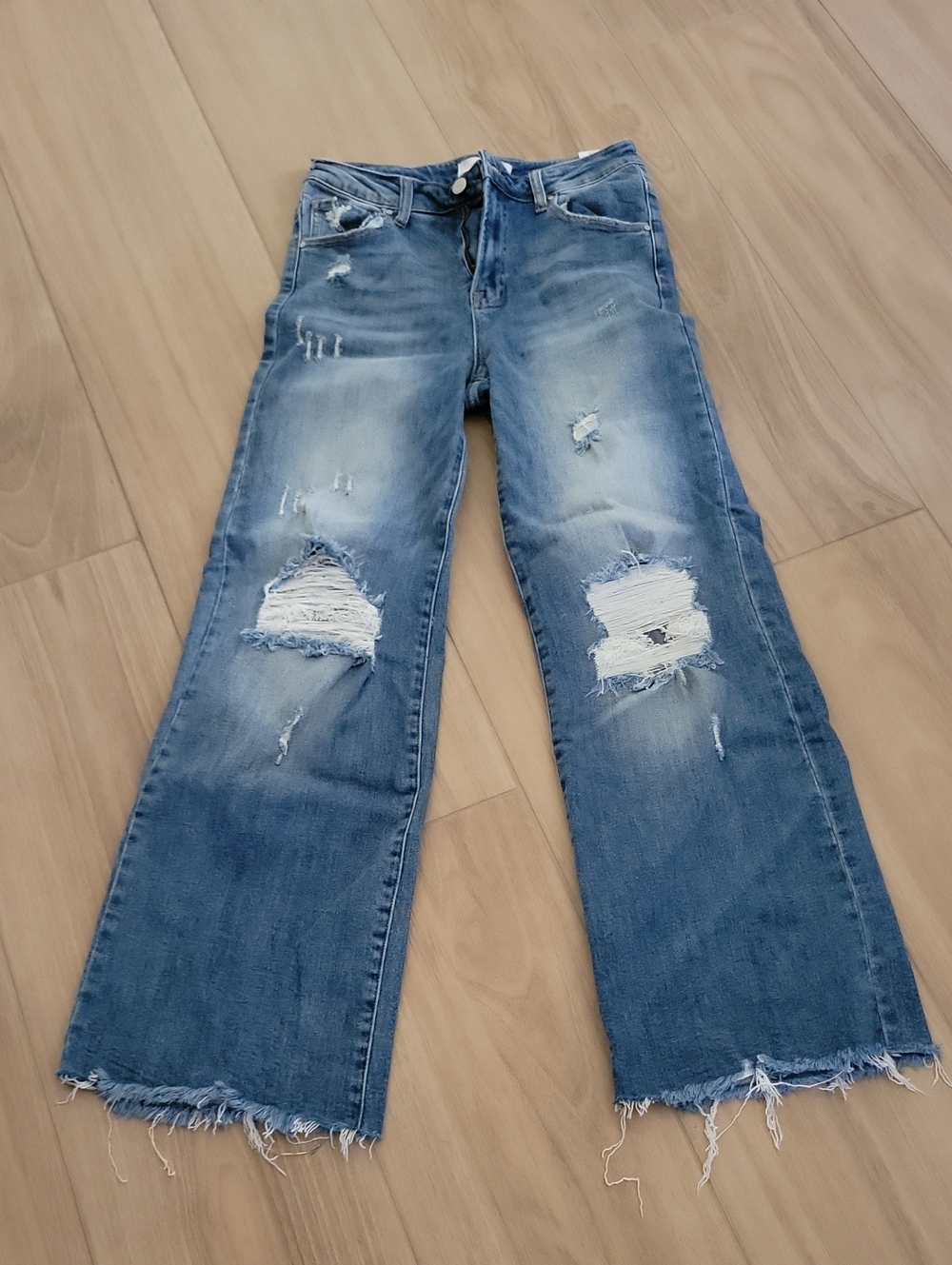 Distressed Wide-Leg Jeans in Blue